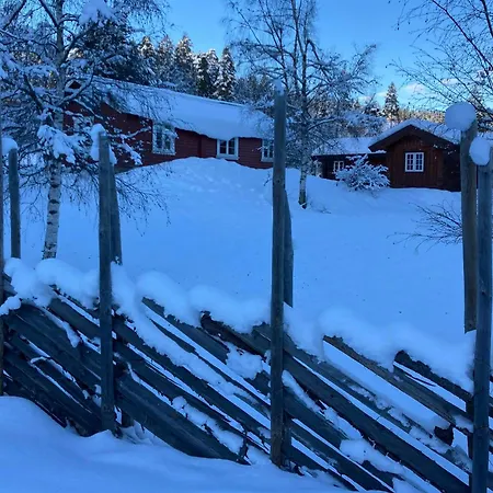 Timber House From 1600s In Historic Mining Village Dom wakacyjny *